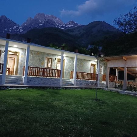 Buni Shqipes Villa Theth Eksteriør bilde